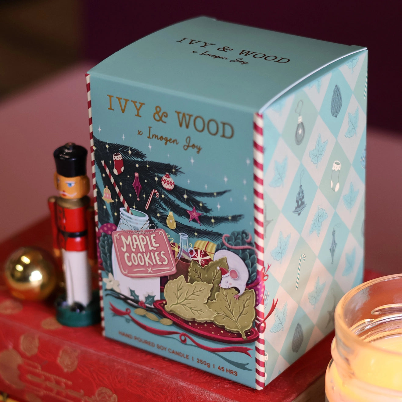 Maple Cookies Christmas Candle 250g - SEPTEMBER ARRIVAL