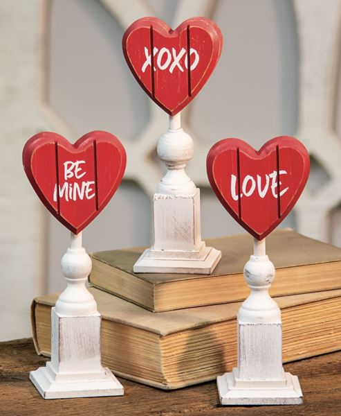 Wooden Heart Pedestal Assorted - DECEMBER ARRIVAL
