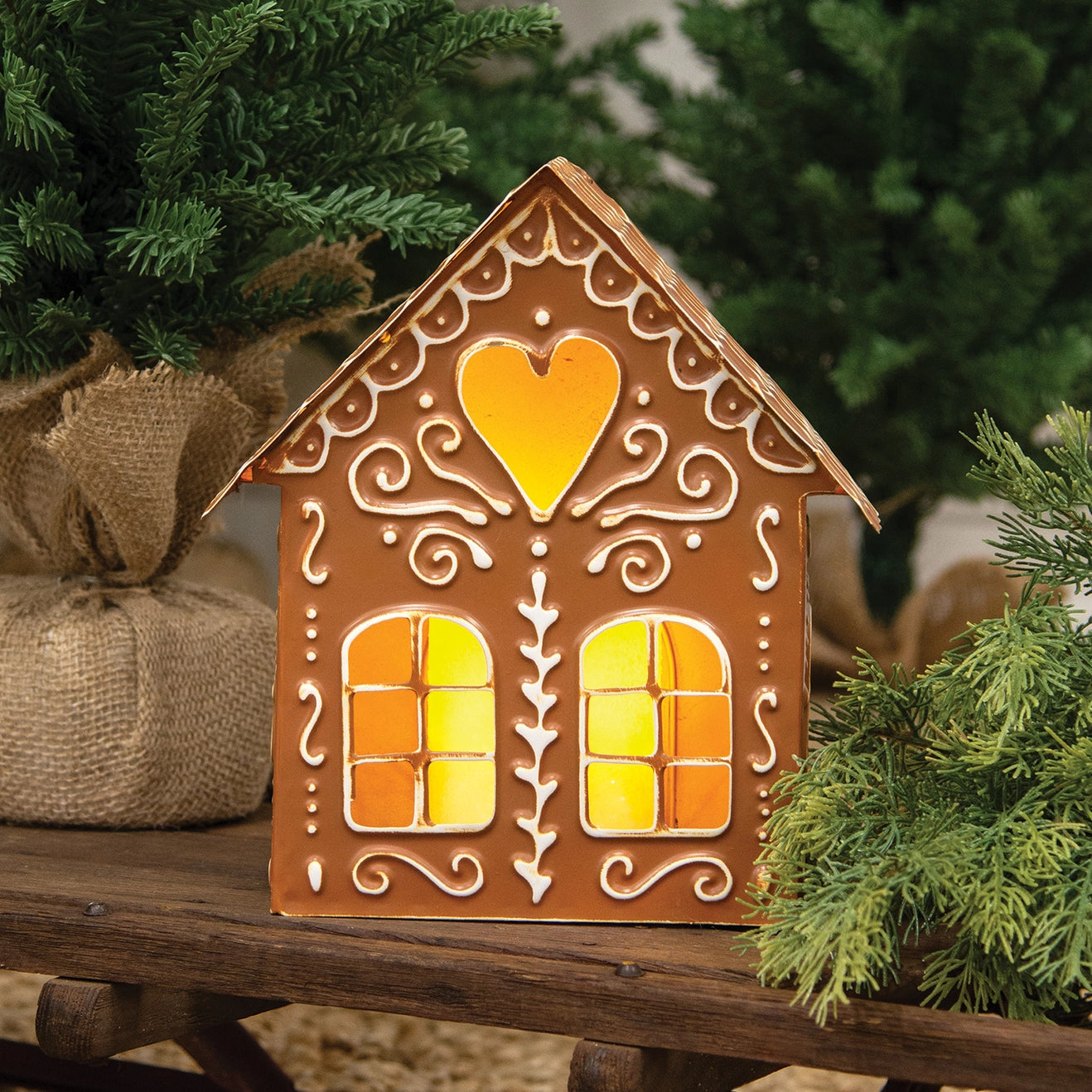 Luminary Metal Gingerbread House 25cm