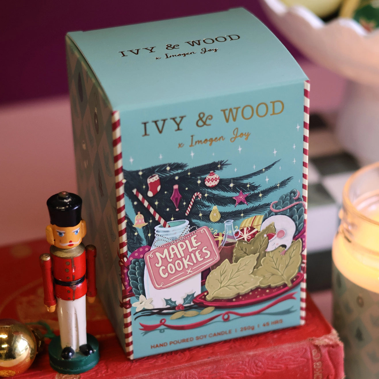 Maple Cookies Christmas Candle 250g - SEPTEMBER ARRIVAL