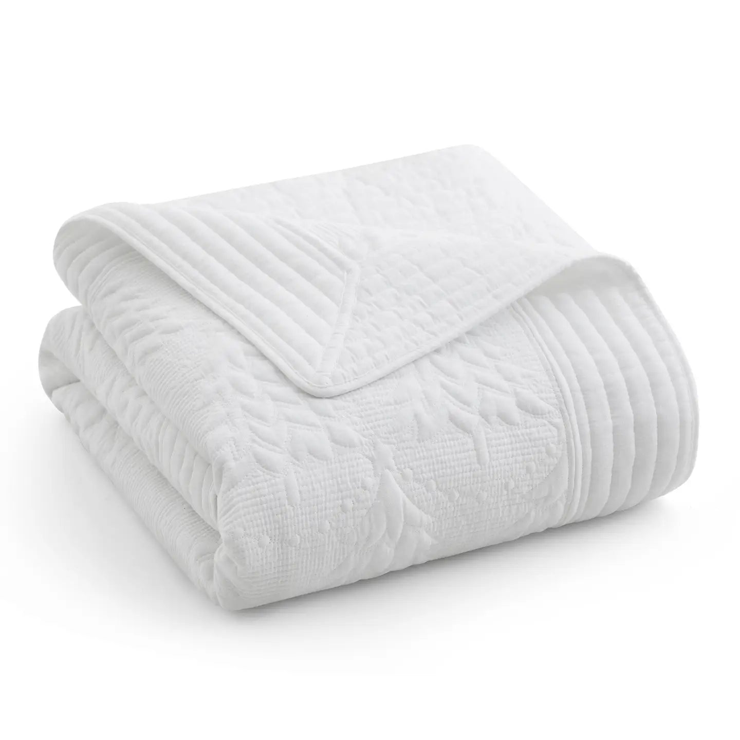 Winter White Christmas Tree Quilted Throw